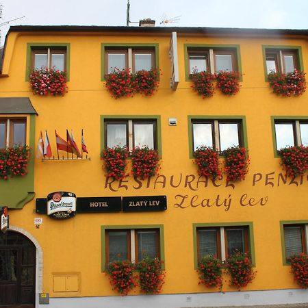 Hotel Zlaty Lev Svitavy Exterior foto